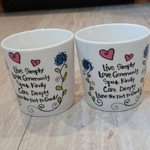 Set of 2 Live Simply Mugs
